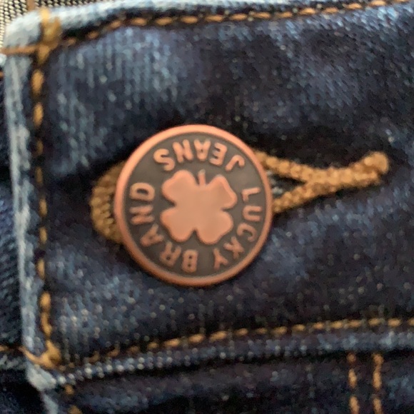 👖HP🎉LUCKY BRAND JEANS👖 - Picture 6 of 12